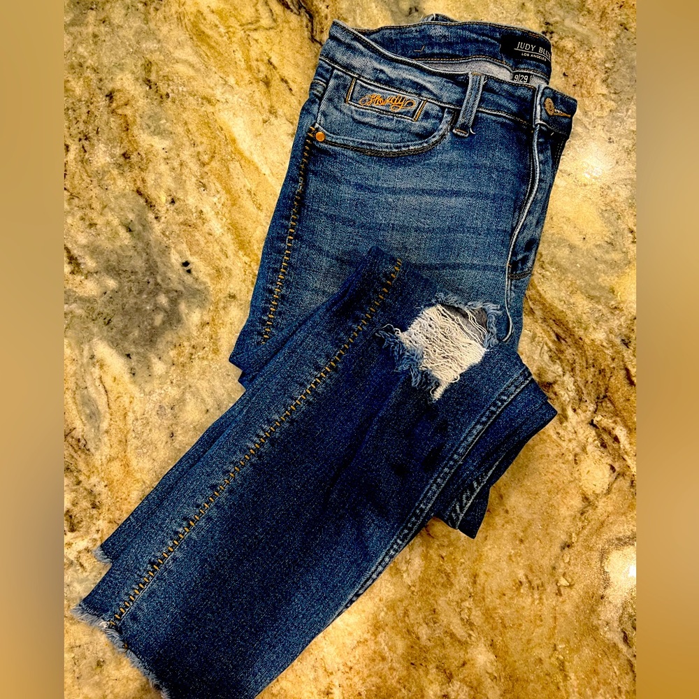 Judy blue Capri jeans